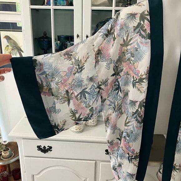 Xhilaration Coverup Kimono Tropical Print Sz M/L - Picture 4 of 11